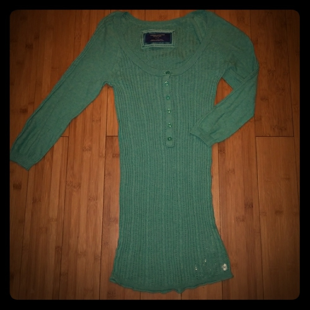 Beautiful aqua meets sea foam green AE Henley